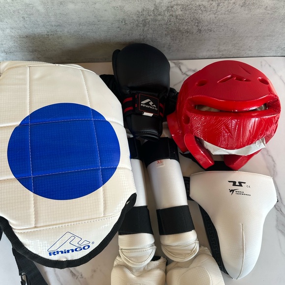 Rhingo Sparring Gears Taekwondo, MMA, Martial Arts, Set - size Youth/Kids XS-S - Picture 1 of 13